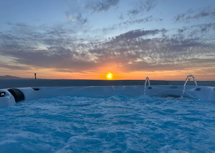 Celestial Sunset شقة Galanado